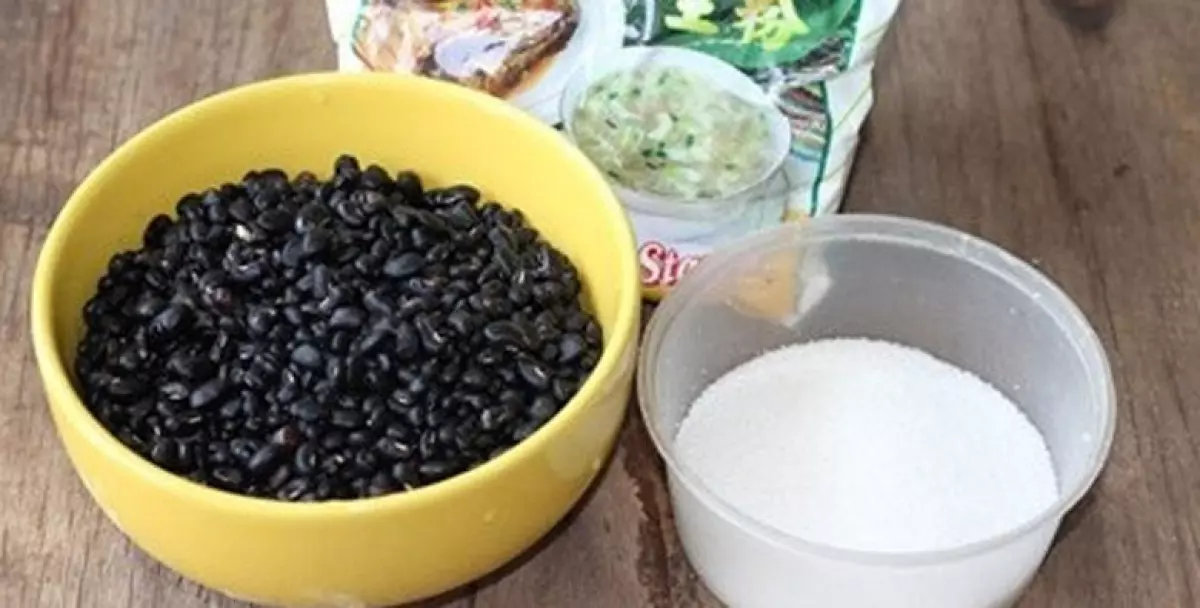 Cách nấu chè đậu đen bột lọc: Nguyên liệu