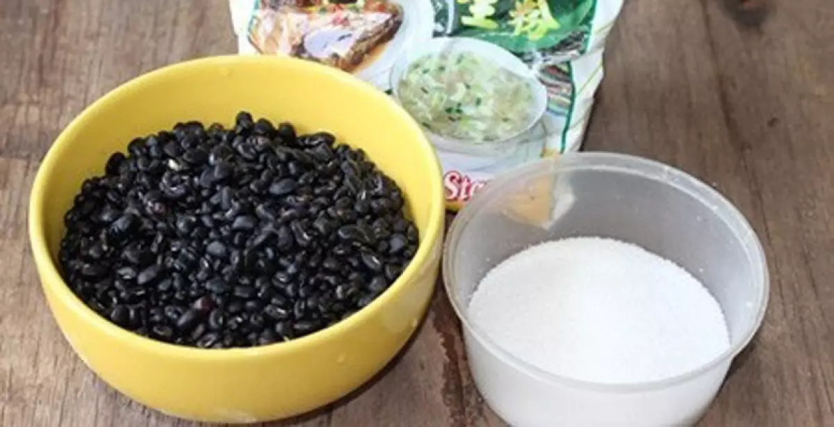 Cách nấu chè đậu đen: Nguyên liệu