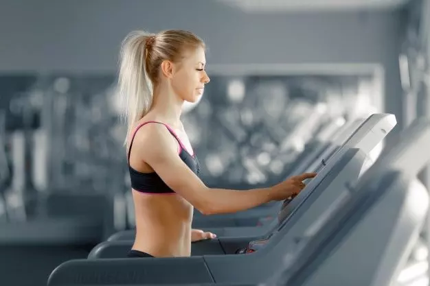 6 dieu bạn can biet khi chay bo tren may chay treadmill 4