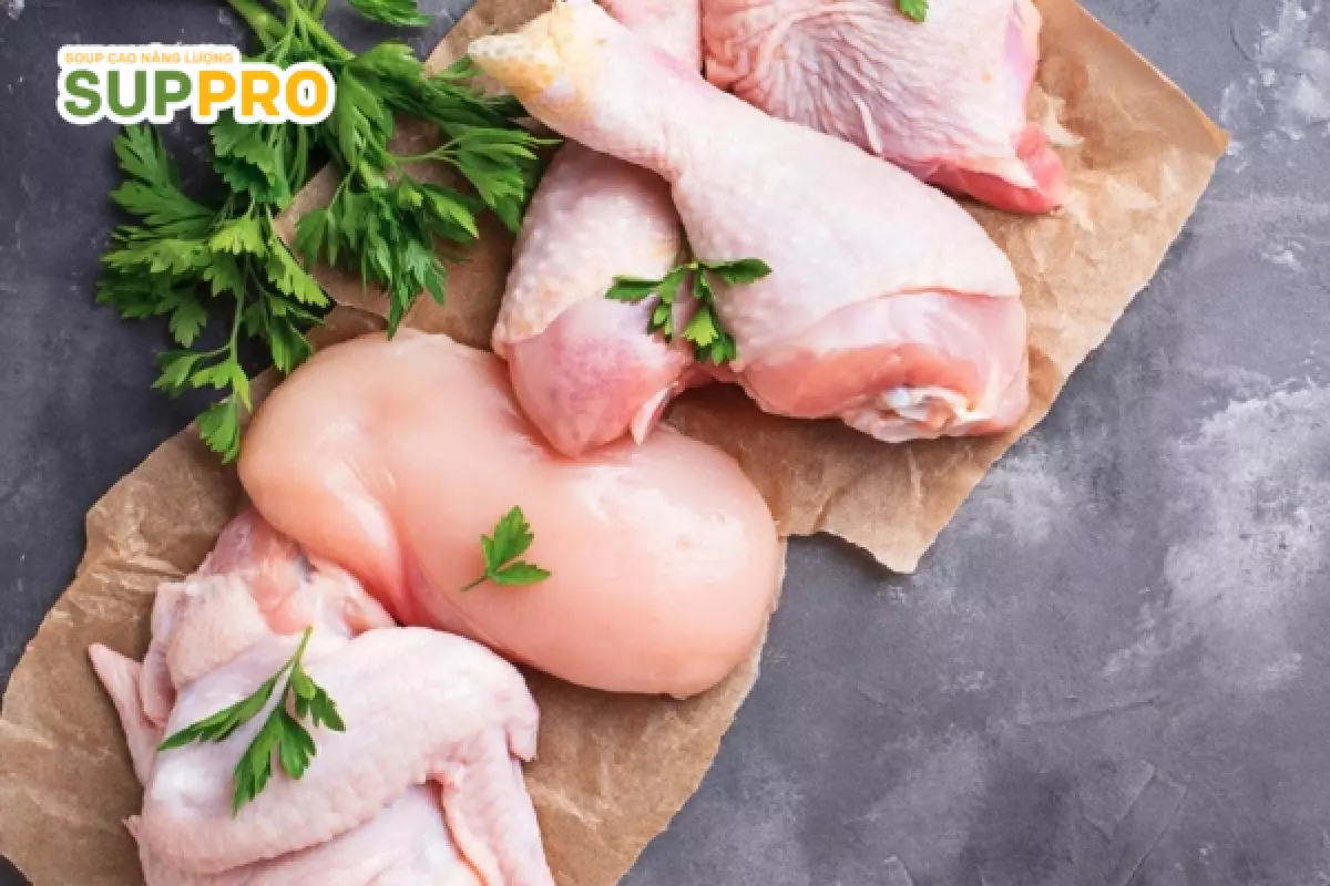 Ăn thịt gà có thể gây sẹo lồi ở những người sau phẫu thuật.