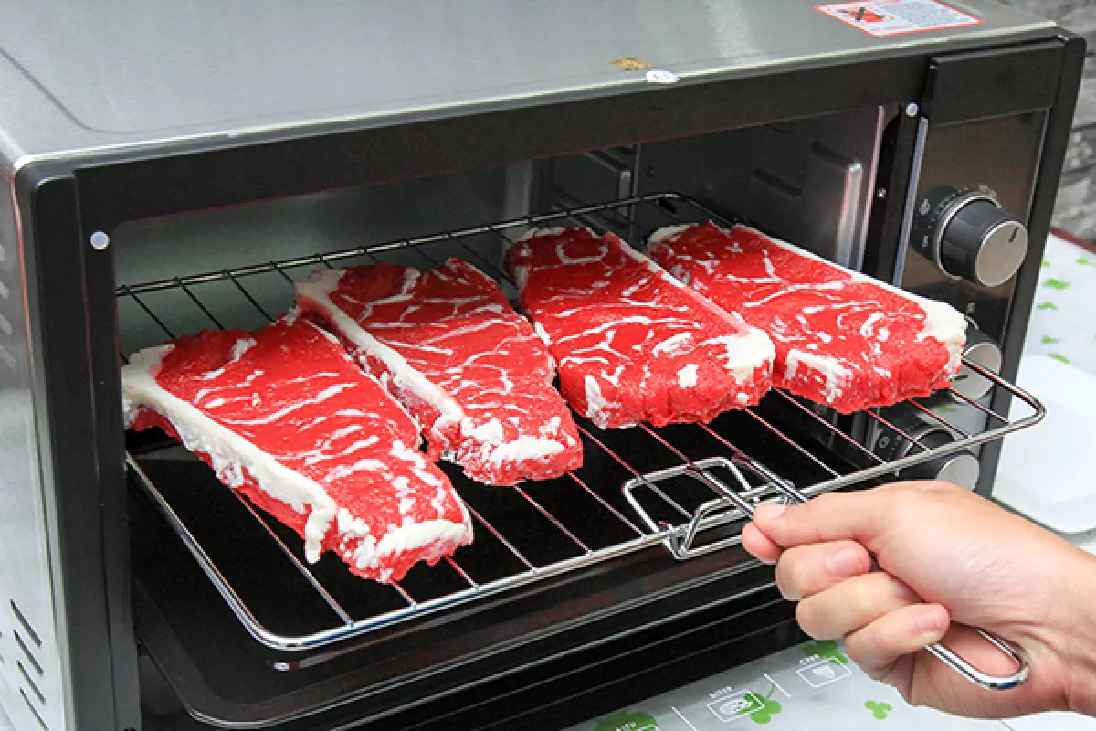 Thịt bò có nhiệt độ nướng phù hợp ở mức 250 độ C