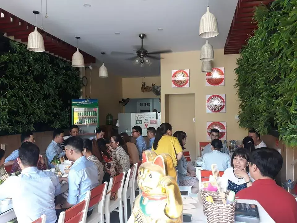 Quán bánh tráng thịt heo nổi tiếng ở Đà Nẵng