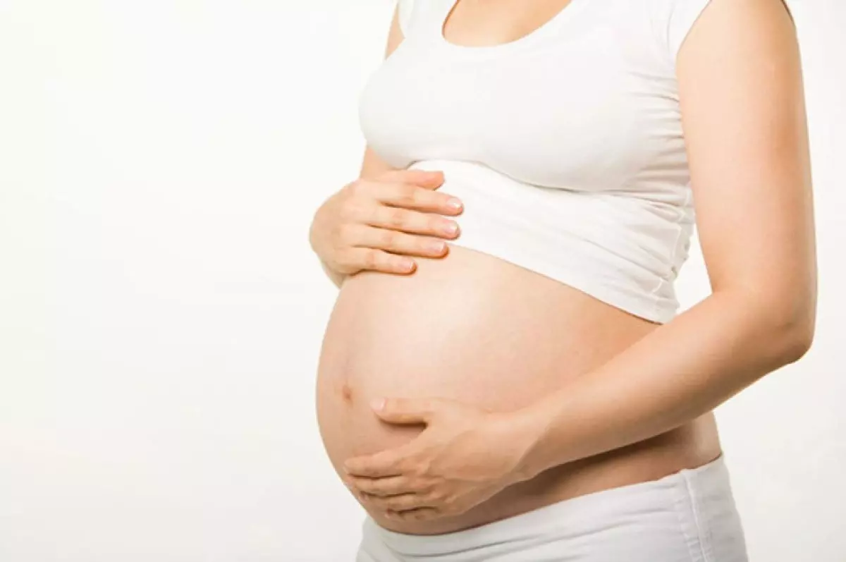 Mẹ bầu hoàn toàn có thể ăn miến trong giai đoạn thai kỳ